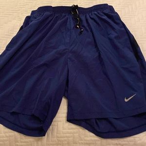 Nike Dri Fit Running Shorts L